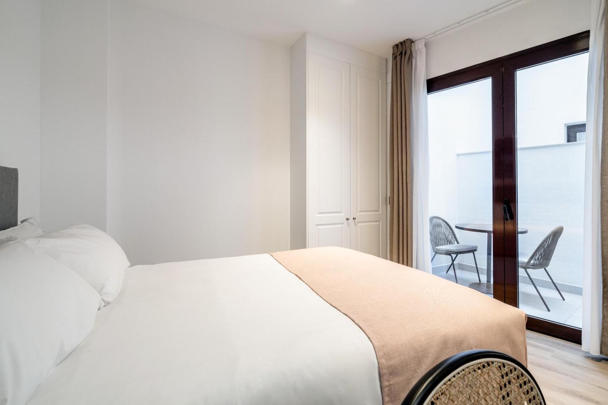 Limehome Malaga Calle Victoria 客房 照片