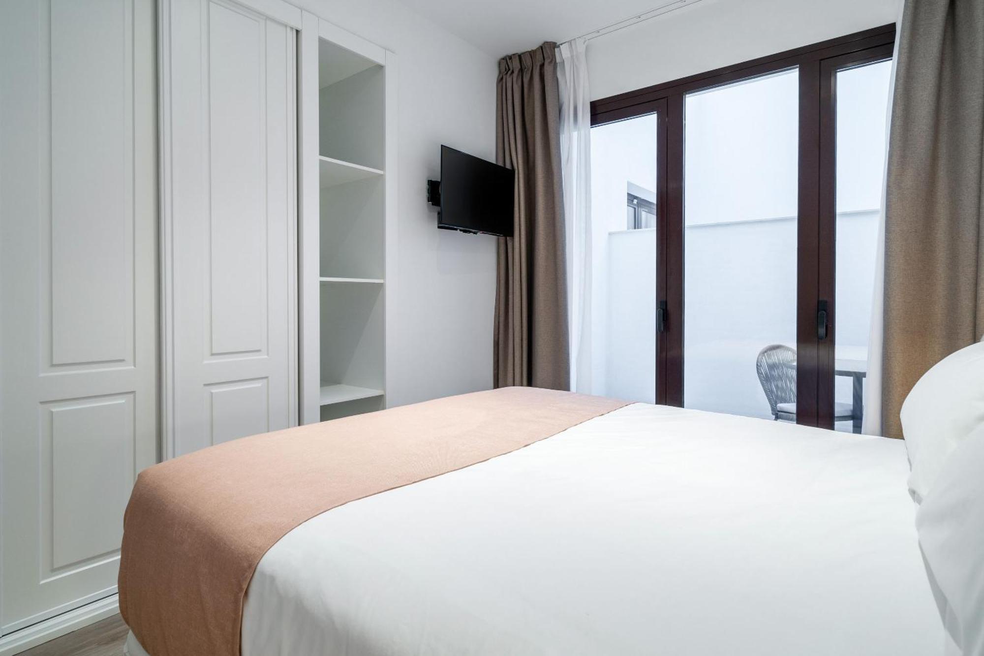 Limehome Malaga Calle Victoria 客房 照片