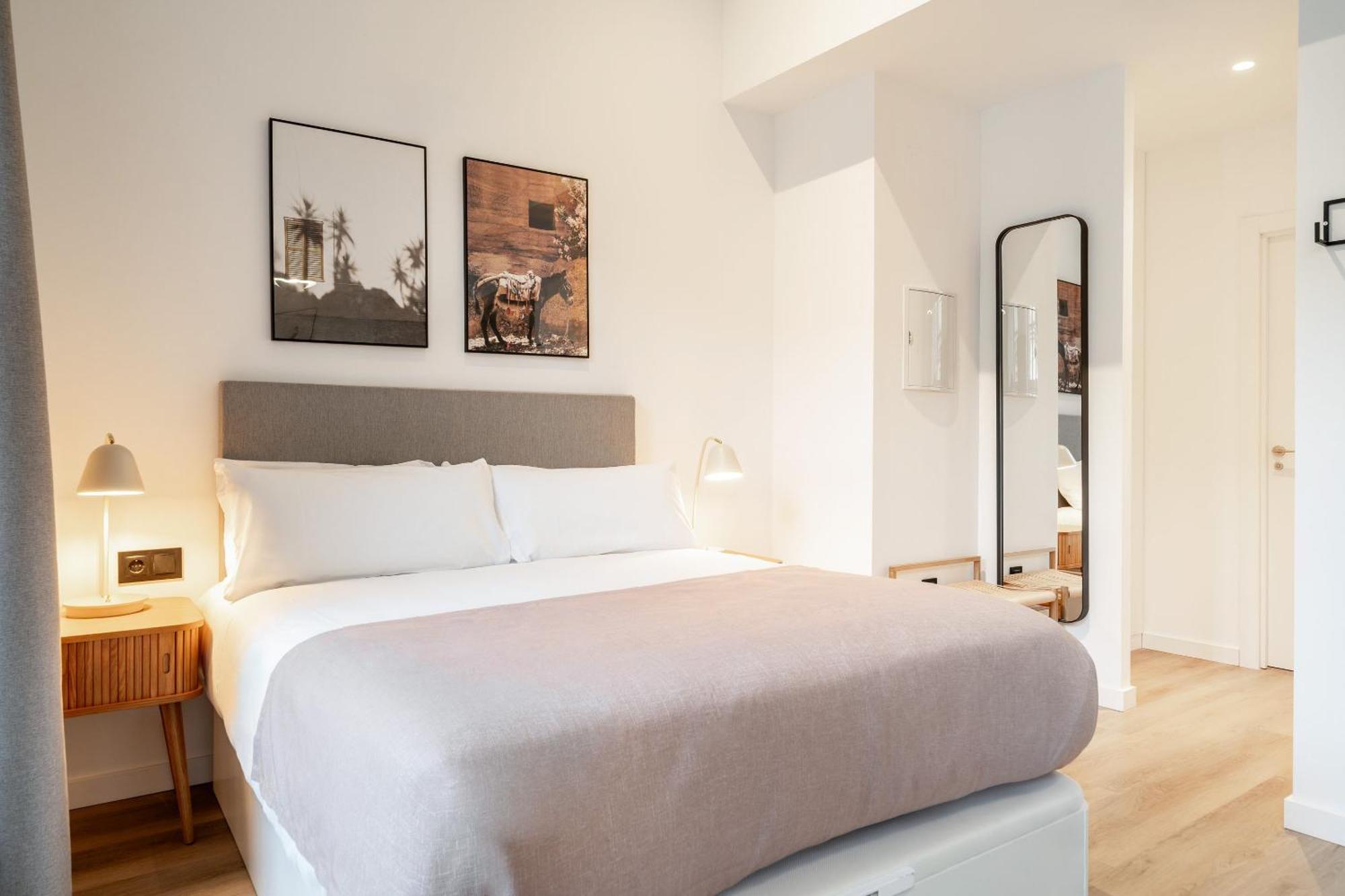 Limehome Malaga Calle Victoria 客房 照片