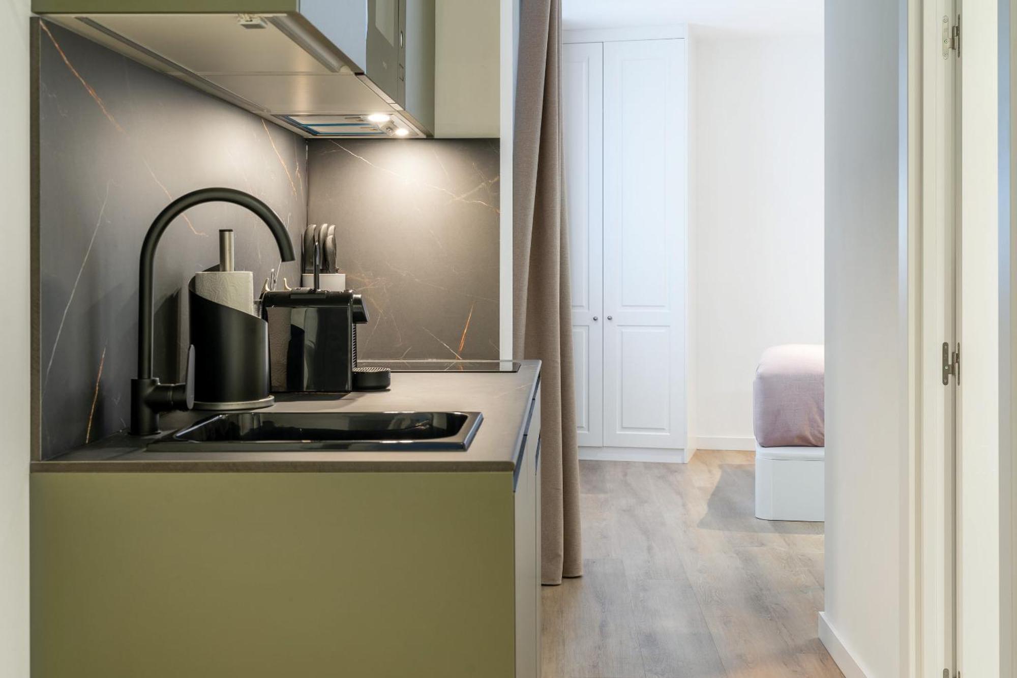 Limehome Malaga Calle Victoria 客房 照片